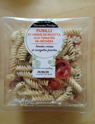 Fusilli et crème de ricotta aux tomates mi séchées