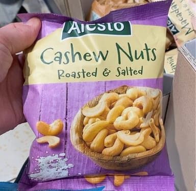 Cashew nuts
