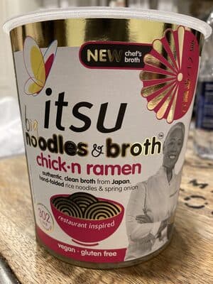 big itsu noodles & broth chick·n ramen