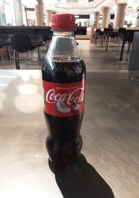 Coca-Cola Zero 500ml черная крышка