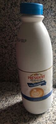Leche semidesnatada Président profesional