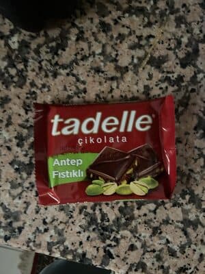 Antep Fıstıklı Çikolata