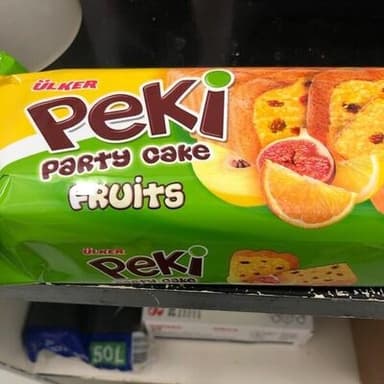 Cake fruits