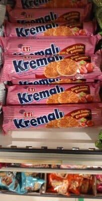 Eti kremalı çilek