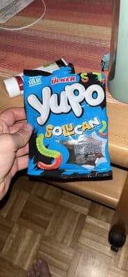 Yupo solucan jelly