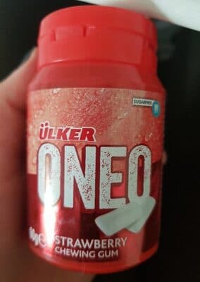 ONEO strawberry chewing-gum