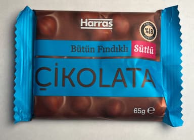 Bütün Fındıklı Sütlü Çikolata