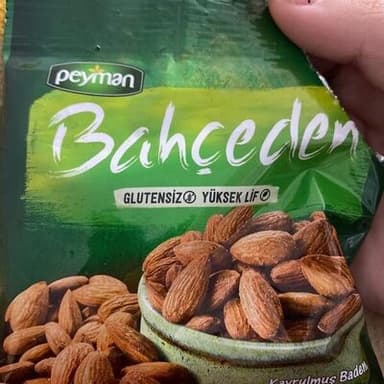Roasted almonds