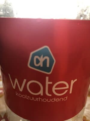 Water koolzuurhoudend