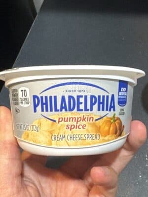 pumpkin spice cream cheese spread
