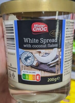White Spread with coconut flakes