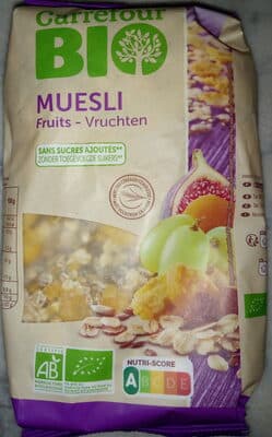 Muesli fruits