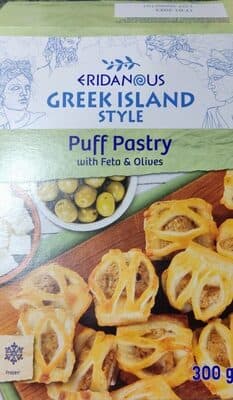 Puff pastry with feta anda olives