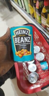 HEINZ BEANZ In a rich tomato sauce