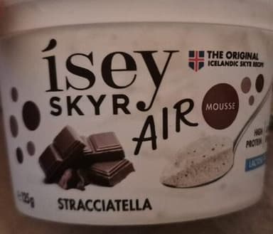 High-Protein Skyr Mousse Stracciatella