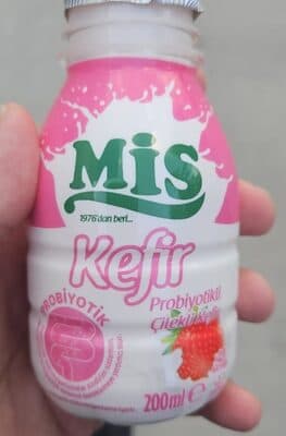 çilekli kefir