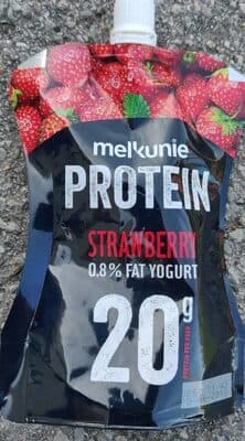 Melkunie protein strawberry 0.8% fat yogurt